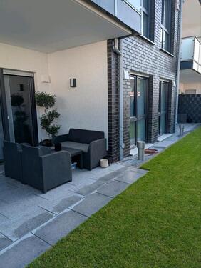 Foto - Moderne 2-Zimmer 72 qm EG Wohnung mit großzügigem Garten