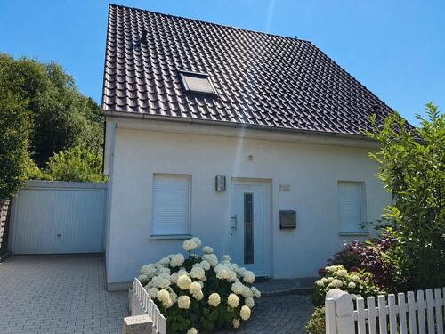 Foto - 5 Zimmer Einfamilienhaus zum Kaufen in Langenhagen
