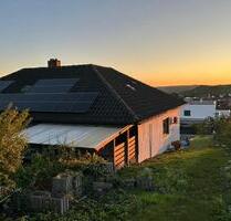 Attrakives Einfamilienhaus mit Garten und Fernblick - Wallertheim