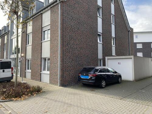 Foto - Wohnung Vermietung - 975,00 EUR Kaltmiete,