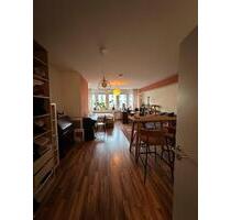 Große 1-Zimmer Wohnung in Düsseldorf Bilk