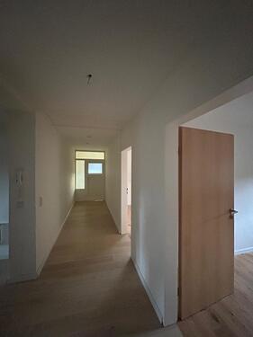 Foto - 4 Zimmer Dachgeschoßwohnung zur Miete in Niederwörresbach