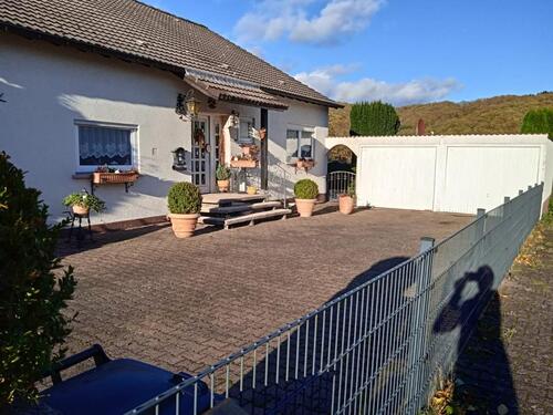Foto - Einfamilienhaus in Siesbach nähe 55743 Idar-Oberstein