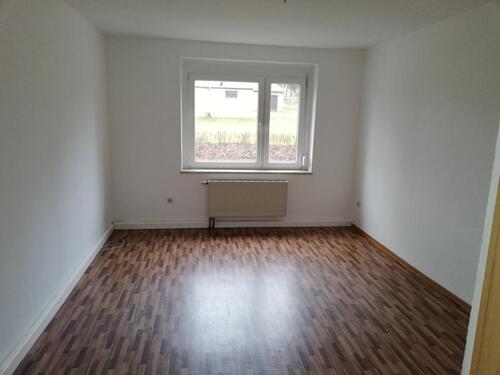 Foto - 3 Zimmer Erdgeschoßwohnung zur Miete in Weischlitz