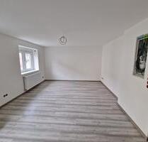 Schöne 2 12 Zimmer Wohnung in Brombachtal