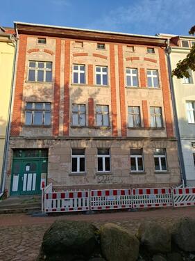 Foto - Sanierte 4-Raum Altbauwohnung ab Oktober 2026 in der Innenstadt