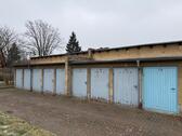 Foto - Motorradgarage abschließbare Zweiradbox auf Garagenhof