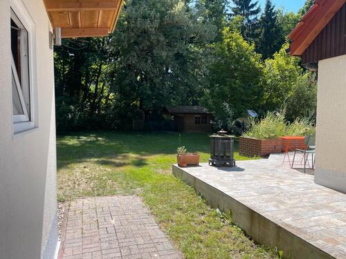 Foto - Hübsches Einfamilienhaus mit angrenzender Wohnung in Heiligensee