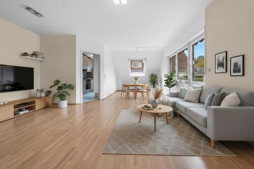 Foto - Helle 4-Zi.-Wohnung in Top-Lage OF-Buchrain (Provisionsfrei)