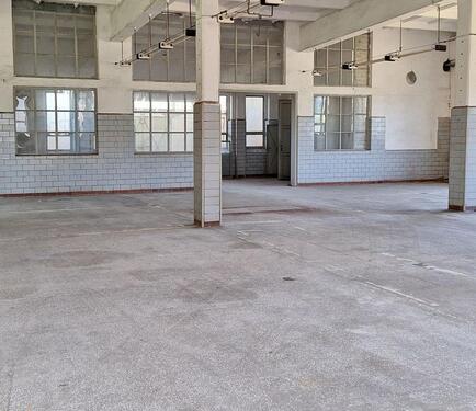 Foto - Lager Halle Kaltlager selfstorage Produktionsfläche - westlich B