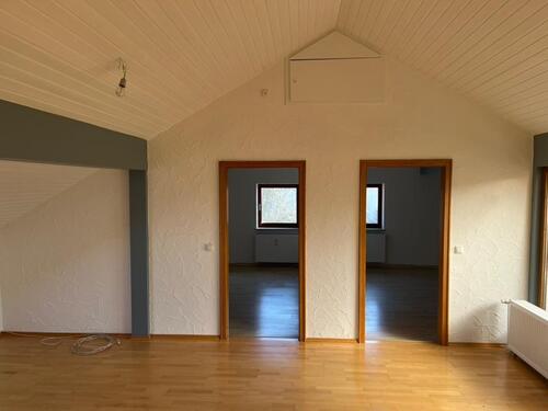 Foto - 3 Zimmer Dachgeschoßwohnung zur Miete in Böbrach