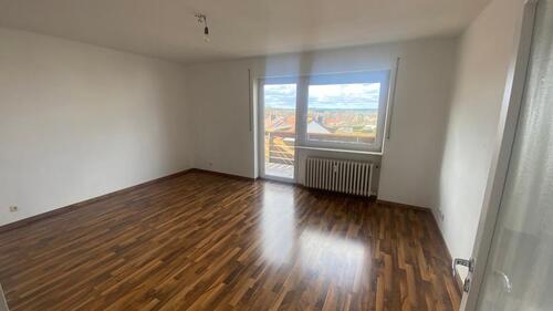 Foto - Schöne 3-Zimmer-Wohnung mit 82 m² Wfl. im 3. Obergeschoss