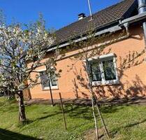 Schöner Bungalow in Noswendel - 850,00&nbsp;EUR Kaltmiete, ca.&nbsp; 85,00&nbsp;m&sup2; in Wadern (PLZ: 66687)