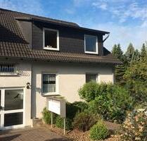 Dachgeschosswohnung 75 qm i.g. Wohnlage zum 01.11.25 zu vermieten - Moringen