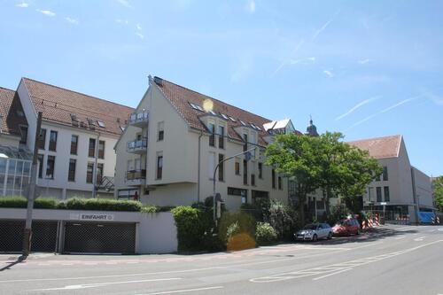 Foto - 8 Zi.-Whg.+5TG - WG, Studenten, Handwerker, Airbnb in Nürtingen