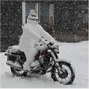 Foto - Warmer Motorrad-Stellplatz für Winter in Magstadt 71106 Garge