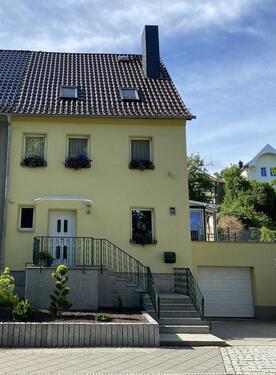 Foto - Einfamilienhaus (DHH) in grüner zentrumsnaher Wohnlage von SDH