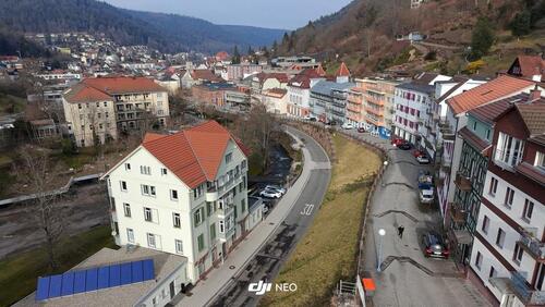 Foto - Großzügige 4 bis 5-Zimmer-Wohnung (ca. 142 m²) mit Kurparkblick