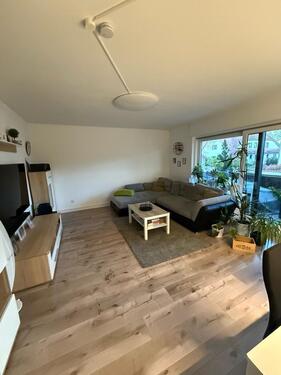 Foto - Exklusive, vollständig renovierte 4-Zimmer-Wohnung mit 2 Balkonen