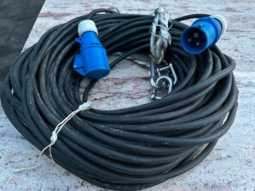 Foto - Tiefgaragenstellplatz, Motorrad, Rosskaupe, Senftenberg