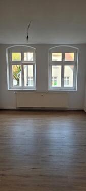 Foto - Neu renovierte 2-Zi-Wohnung - 492,00 EUR Kaltmiete, ca.  53,93 m²