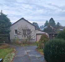 Kleines Haus mit schönen Grundstück. Baugrundstück - Oranienburg