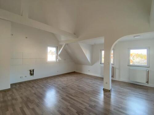 Foto - 3 Zimmer Dachgeschoßwohnung zur Miete in Friedberg (Hessen)