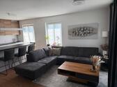 Foto - Neuwertige 3-Zimmer-Wohnung inkl. EBK & 2 TG-Stellplätze