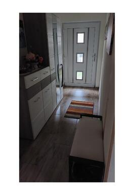 Foto - Einfamilienhaus Schwedenhaus neuwertig Doppelgarage 1940 qm Grdst