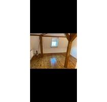 2 Zimmer Dg 750 Euro Warmmiete Wohnung Nähe Zob Busbahnhof - Lübeck Sankt Lorenz Nord
