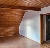 3 Zimmer DG-Whg - 1.000,00&nbsp;EUR Kaltmiete, ca.&nbsp; 85,00&nbsp;m&sup2; in Wildberg (PLZ: 72218)