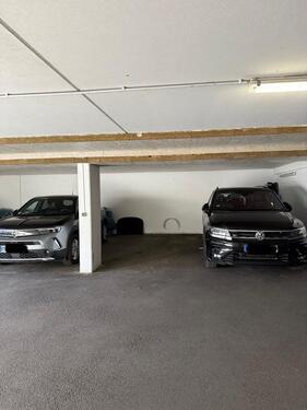 Foto - Tiefgaragenstellplatz in der Talstr. zu vermieten!