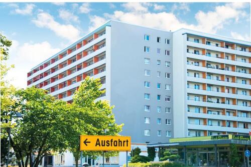 Foto - 3-Raumwohnung mit 2 Bädern, großer Küche und Balkon im Herzen der Stadt
