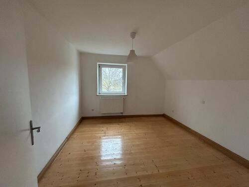 Foto - 4 Zimmer Dachgeschoßwohnung zur Miete in Ehingen