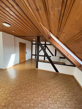 Foto - 3 Zimmer Dachgeschoßwohnung zur Miete in Marburg