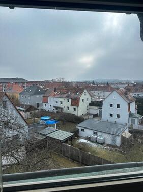 Foto - Kernsanierte 2-Zimmer-Wohnung ab 01.03. zu vermieten