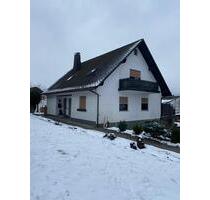 Zum Verkauf steht eine gepflegte Doppelhaushälfte in Katzenfurt - Hüttenberg