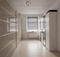 3-Zimmer-Wohnung Landau, ca. 95 m², Stellplatz - Landau an der Isar