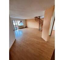 ★☆ Große Wohnung ☆ Bad Bergzabern ☆ Balkon, Stellplatz, Keller ☆★