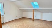 Foto - Helle 4 Zimmer Wohnung plus Küche und Bad