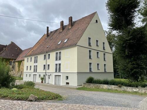 Foto - Ruhig gelegene 2-Zimmer-Wohnung auf Schloss Schieritz