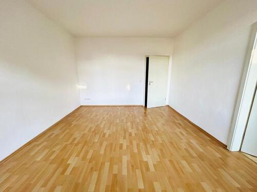 Foto - 3 Zimmer Etagenwohnung zur Miete in Chemnitz