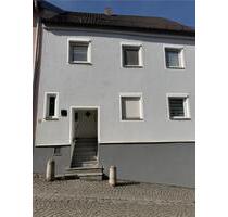 Attraktives Reihenhaus im Stadtzentrum – ca. 180 m² - Landau an der Isar