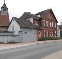 Generationenhaus mit ELW - 449.000,00&nbsp;EUR Kaufpreis, ca.&nbsp; 330,00&nbsp;m&sup2; in Sehnde (PLZ: 31319)