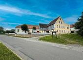 Foto - Ohne Makler Grundstück mit ehemaligen Gasthof bebaut