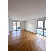 Helle und moderne 3-Zimmerwohnung mit Balkon - Filderstadt