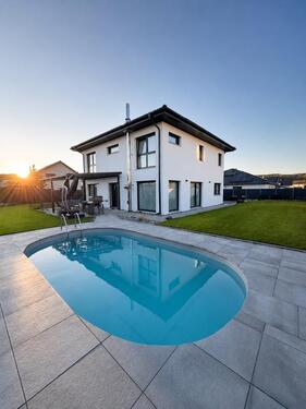 Foto - Stadtvilla Neubau 2021 mit Pool 
