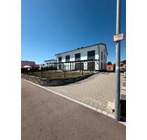 Doppelhaus zu vermieten - 2.000,00&nbsp;EUR Kaltmiete, ca.&nbsp; 160,00&nbsp;m&sup2; in Wittislingen (PLZ: 89426)