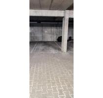 2 Tiefgaragenstellplätze in zent. Lage von Backnang zu vermieten - Weinstadt