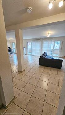 Foto - Helle 3-ZKB in Ingelheim (ca. 110m²) + EBK, 2 Balkone, Tiefgarage